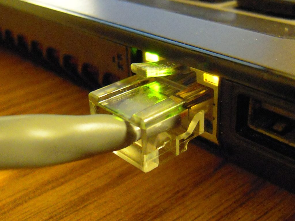 Apa itu Ethernet-over-IP (EoIP)? Apa itu Ethernet-over-IP (EoIP)?